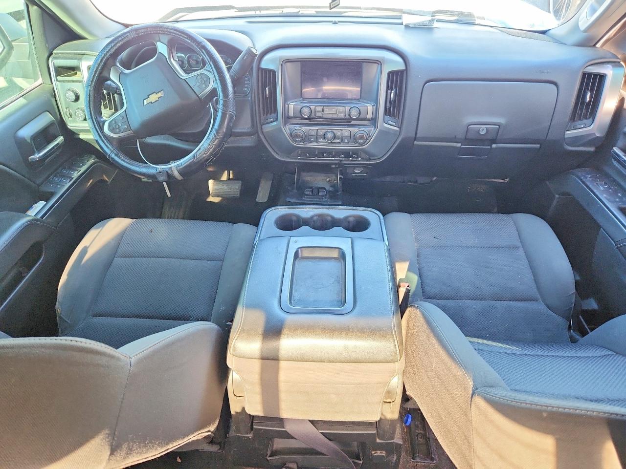 2016 CHEVROLET SILVERADO K1500 LT photo 8