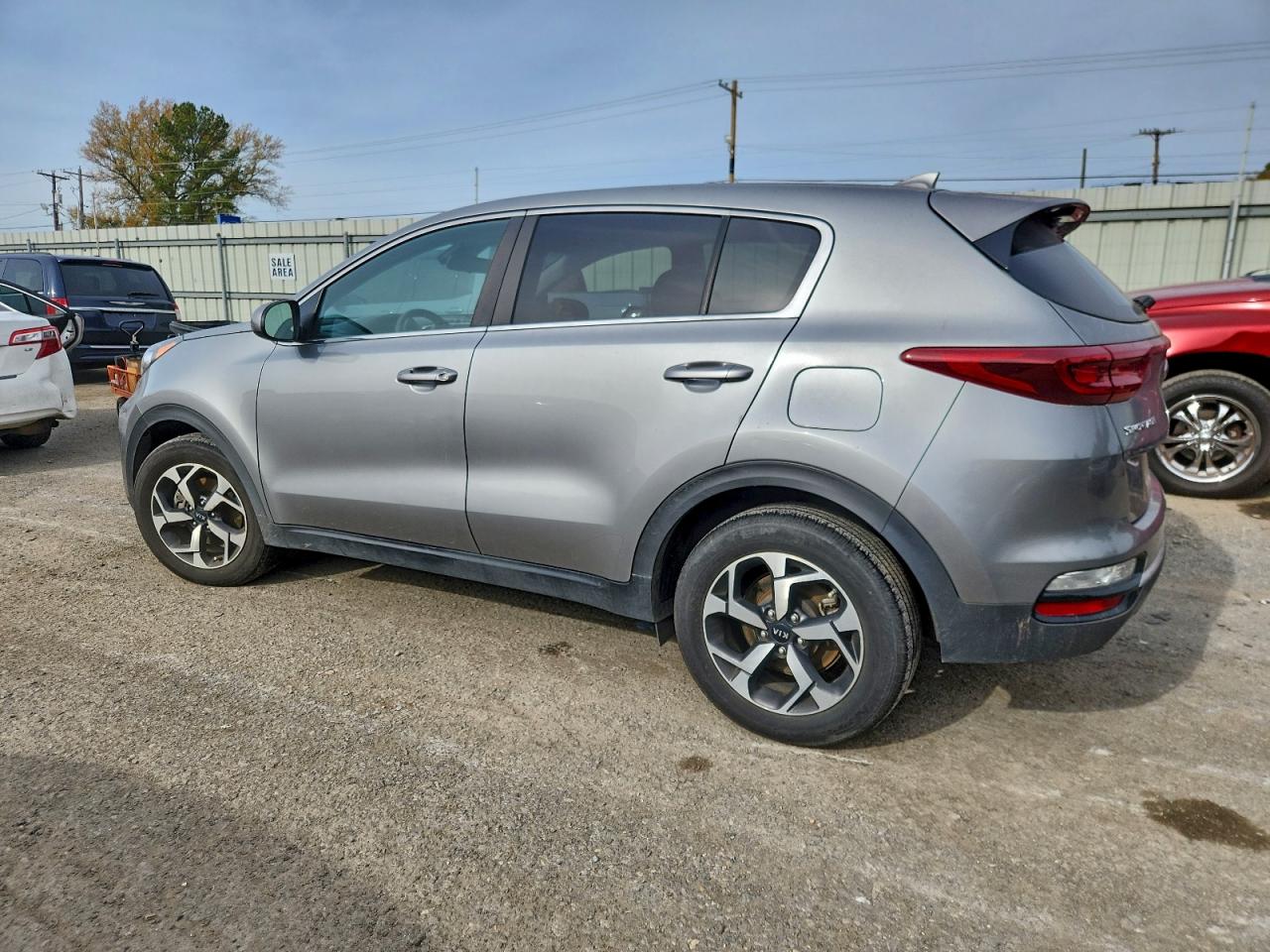2021 KIA SPORTAGE LX photo 2