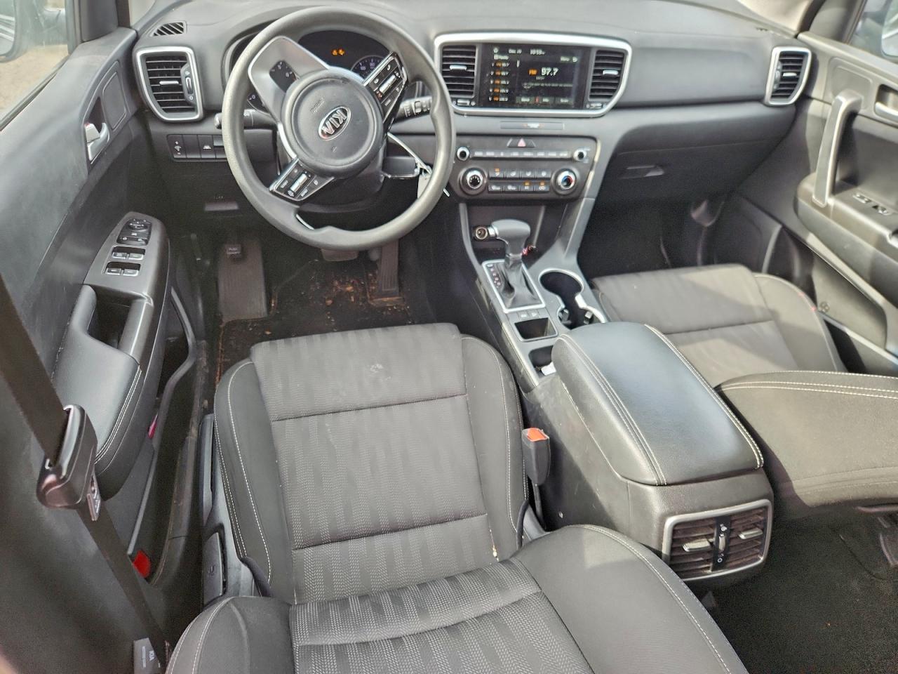 2021 KIA SPORTAGE LX photo 8