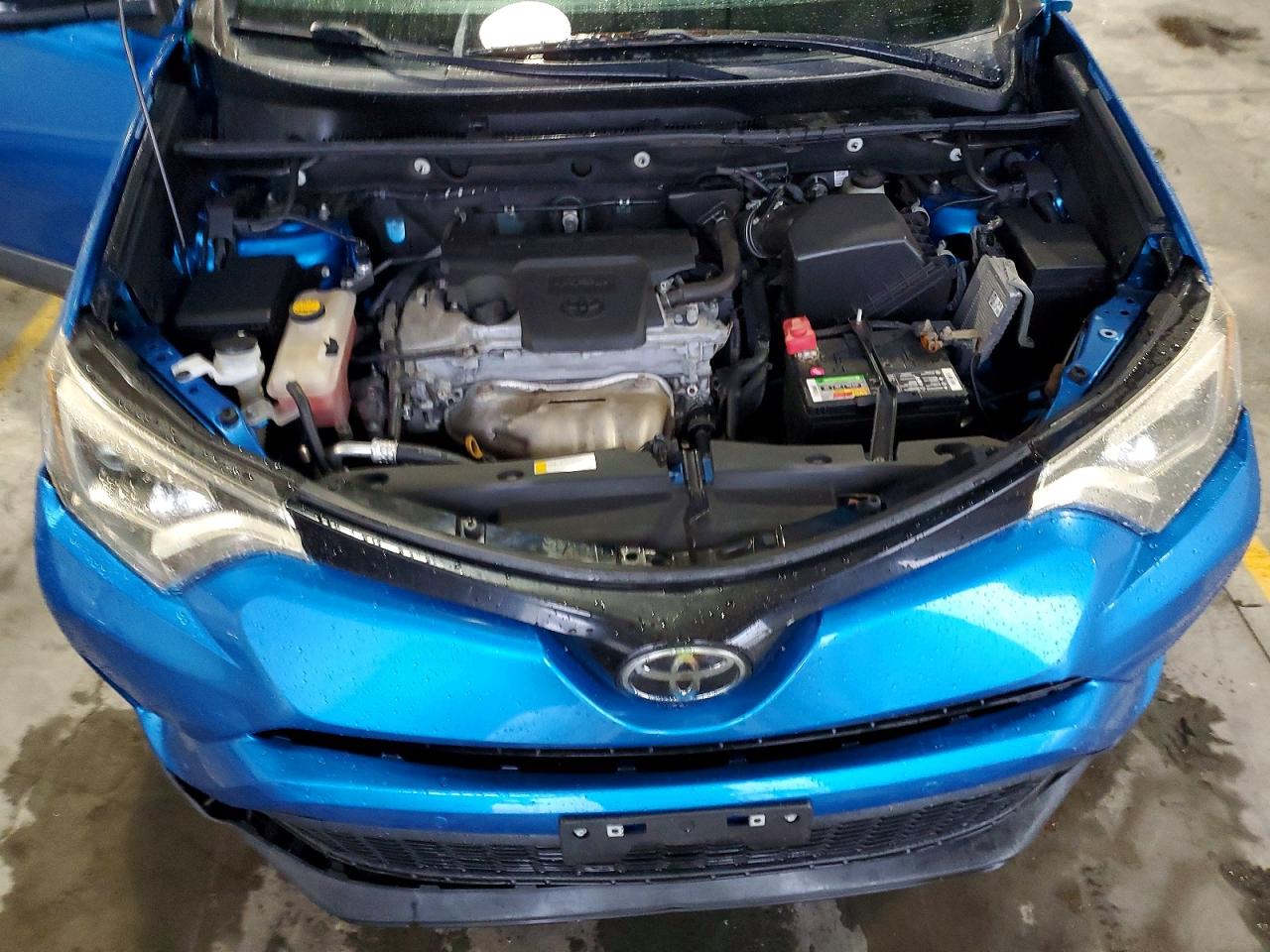 2016 TOYOTA RAV4 SE photo 12
