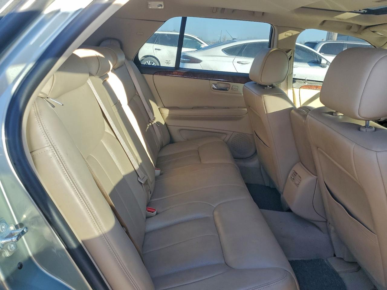 2007 CADILLAC DTS photo 19
