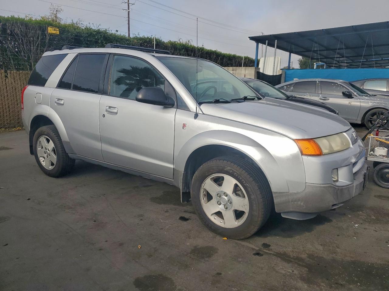 2004 SATURN VUE photo 7