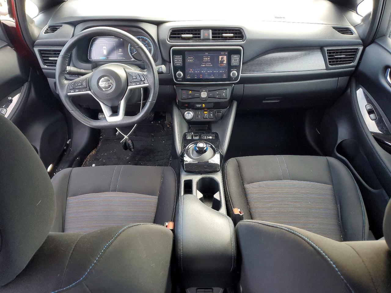 2020 NISSAN LEAF SV photo 15