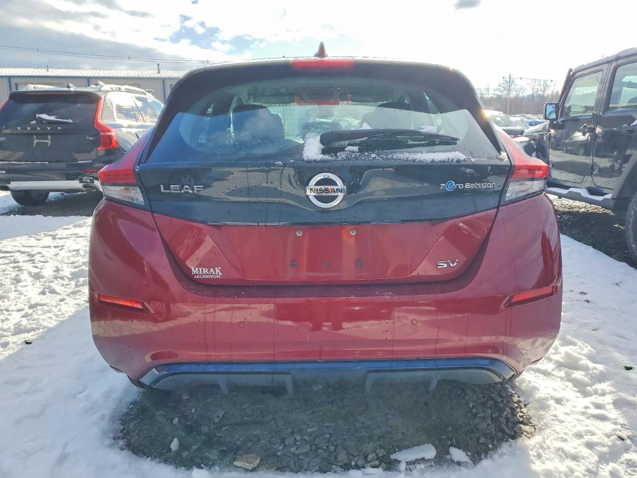 2020 NISSAN LEAF SV photo 11