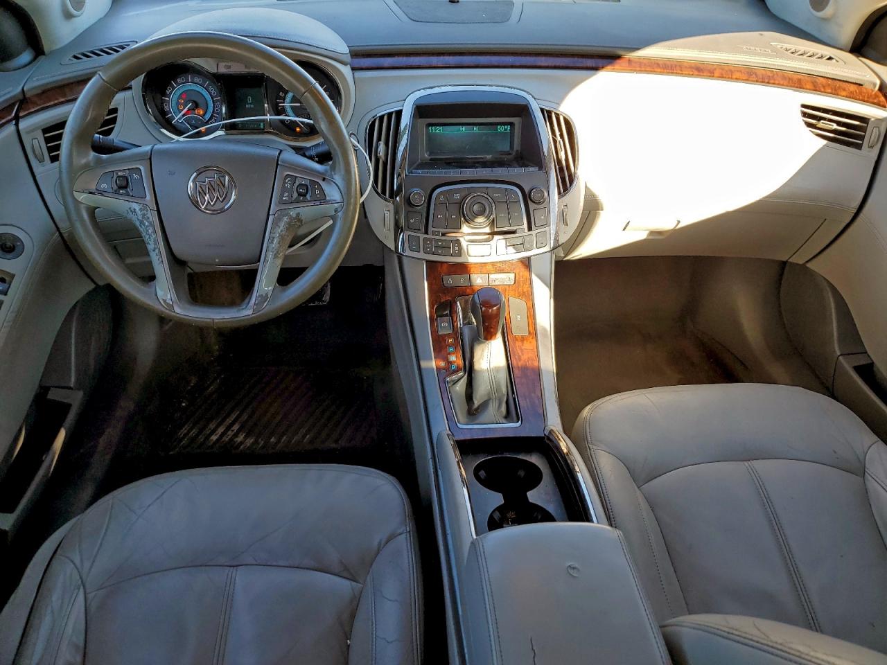 2010 BUICK LACROSSE CXL photo 8