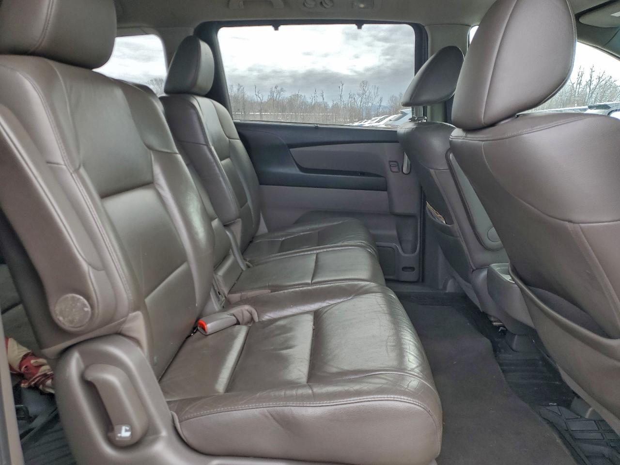 2012 HONDA ODYSSEY EXL photo 11