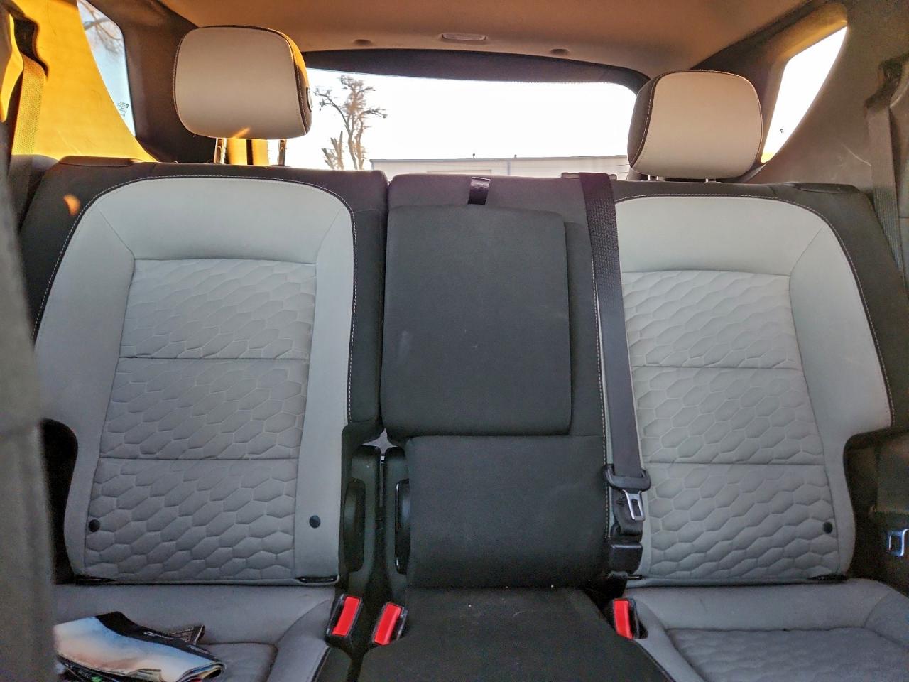 2019 CHEVROLET EQUINOX LT photo 19