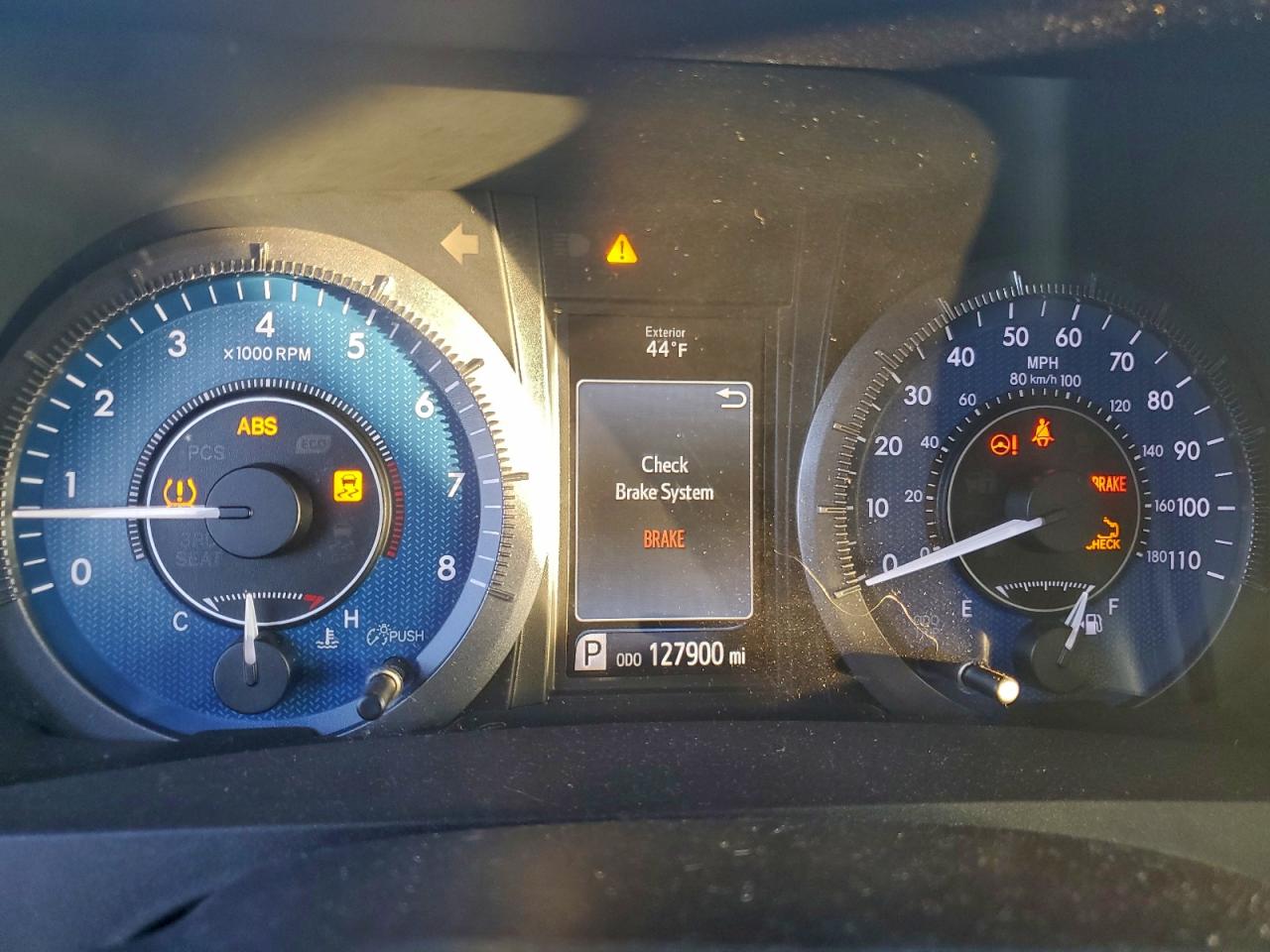 2015 TOYOTA SIENNA XLE photo 9