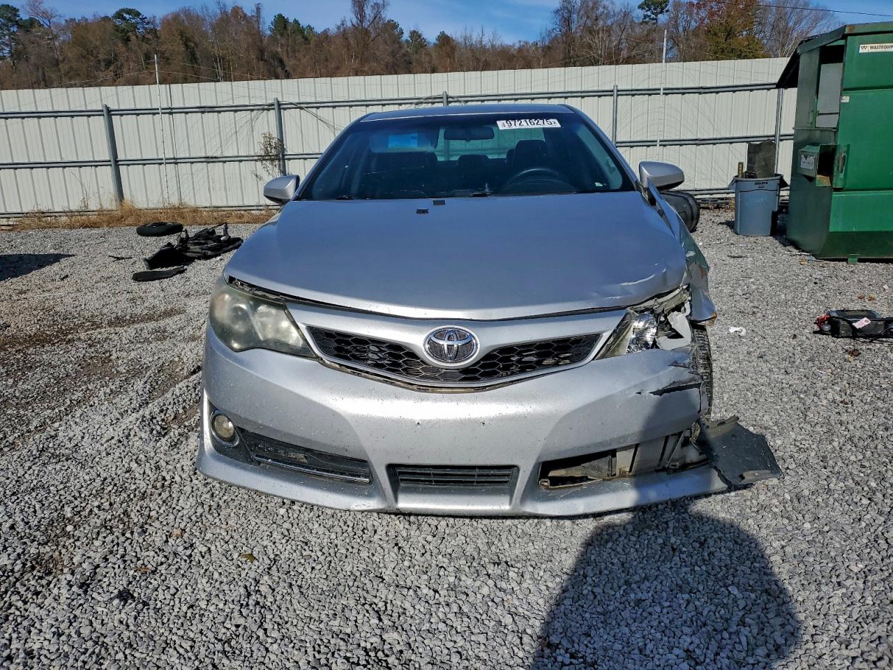 2014 TOYOTA CAMRY L photo 9