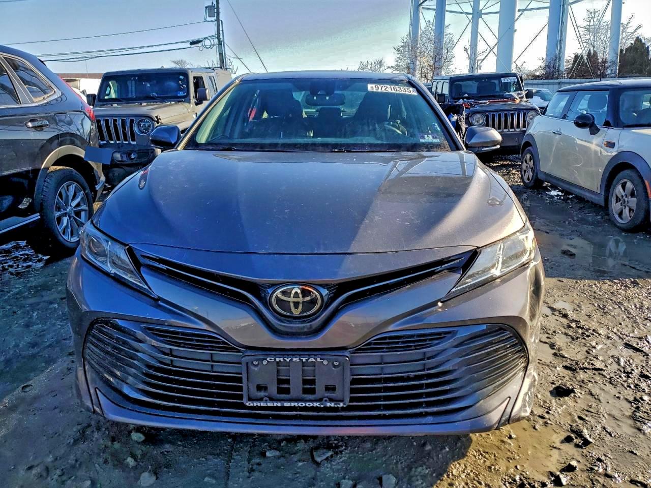 2019 TOYOTA CAMRY L photo 9