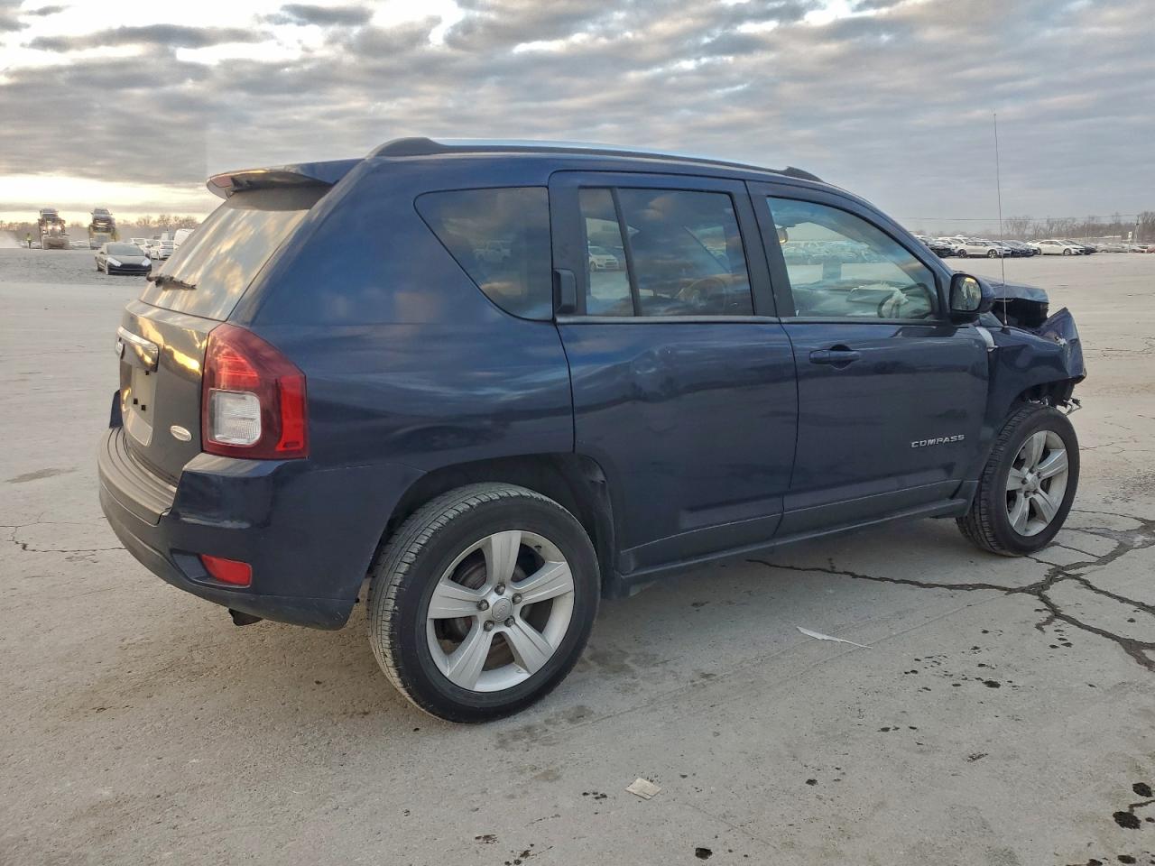 2014 JEEP COMPASS LATITUDE photo 3