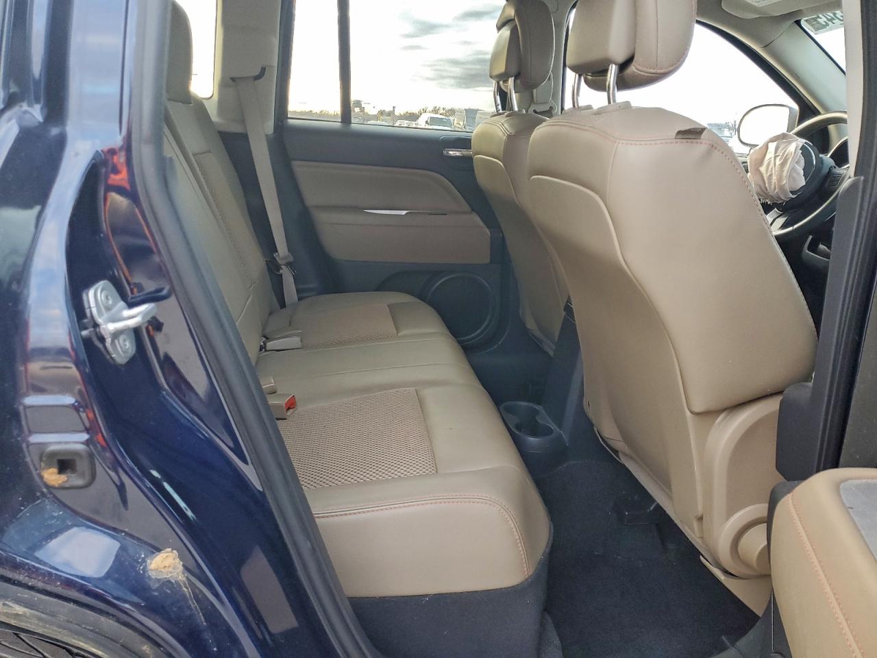 2014 JEEP COMPASS LATITUDE photo 11