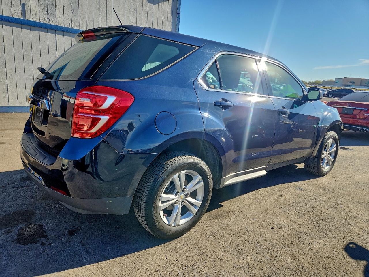 2017 CHEVROLET EQUINOX LS photo 3