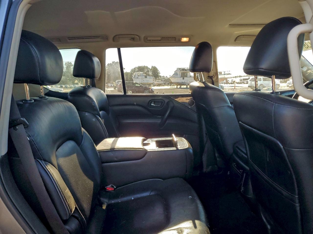 2021 INFINITI QX80 LUXE photo 11