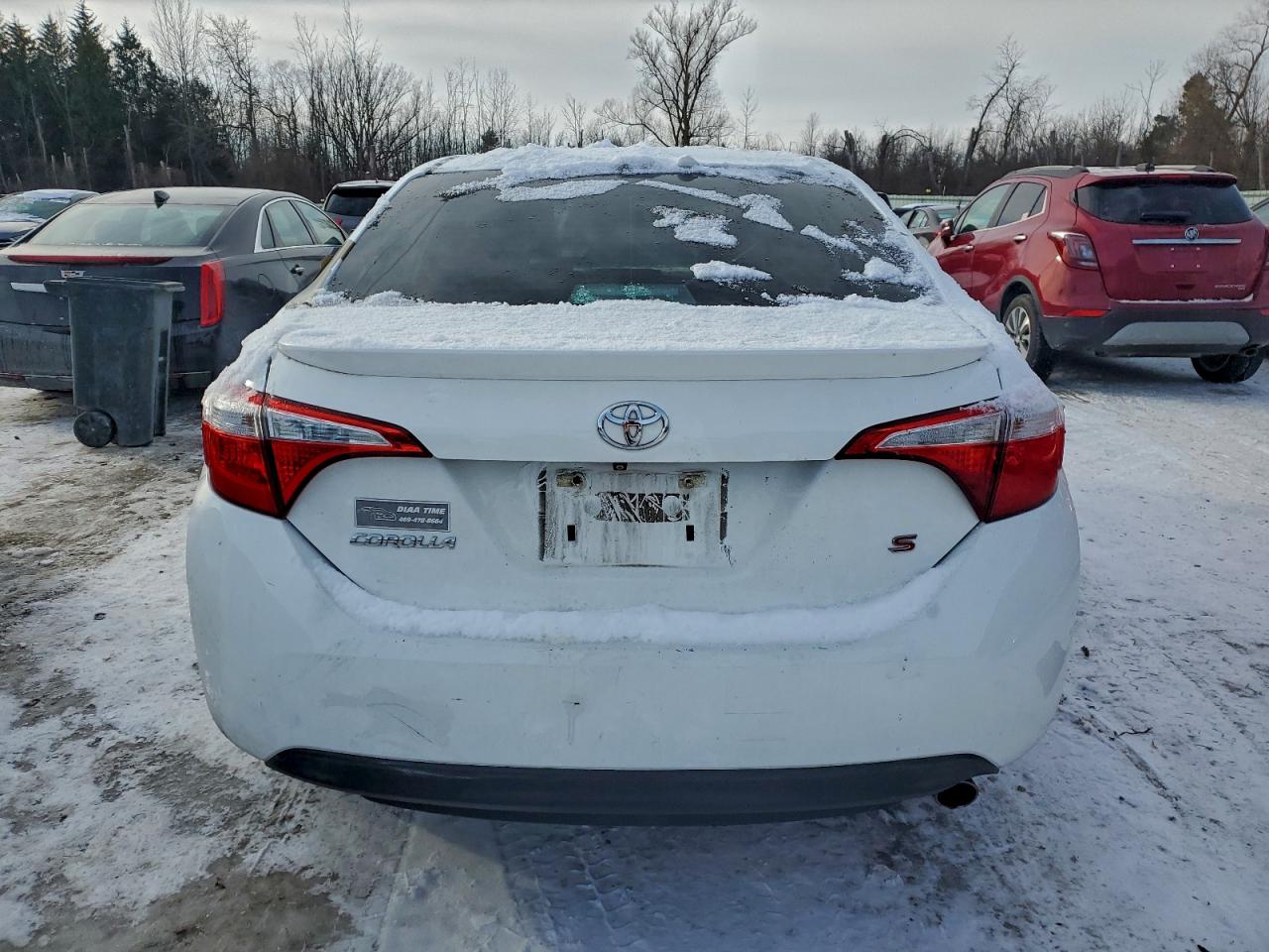 2015 TOYOTA COROLLA L photo 6