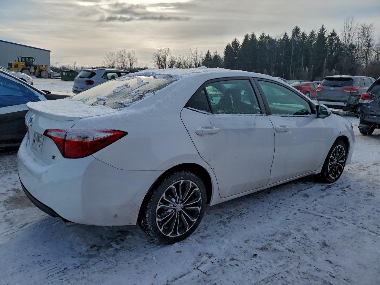2015 TOYOTA COROLLA L photo 3