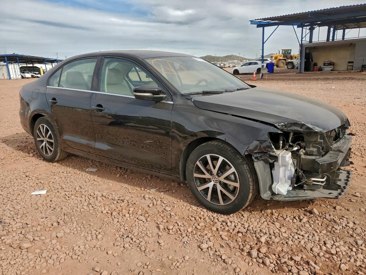 2017 VOLKSWAGEN JETTA SE photo 4