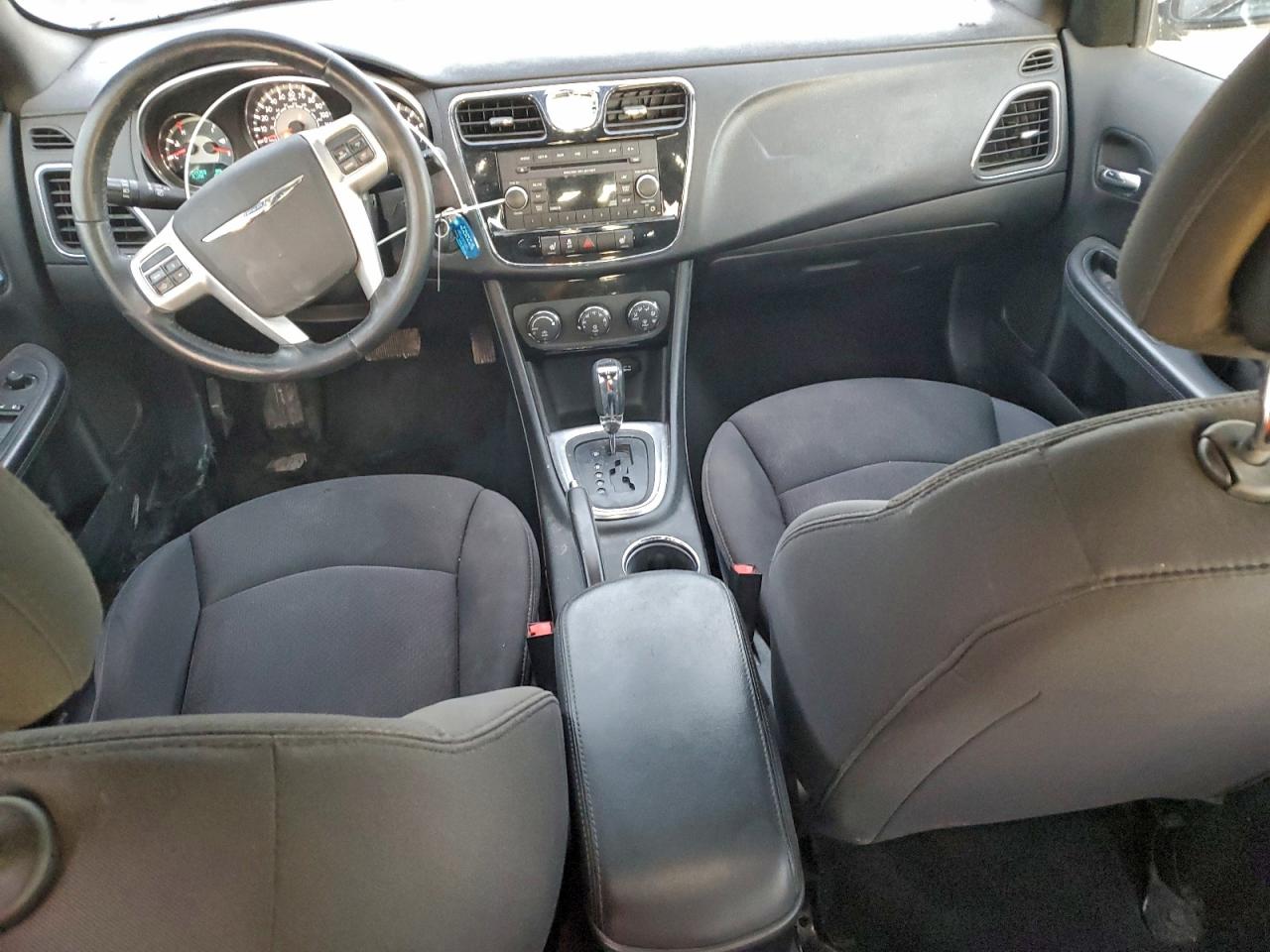 2013 CHRYSLER 200 TOURING photo 15
