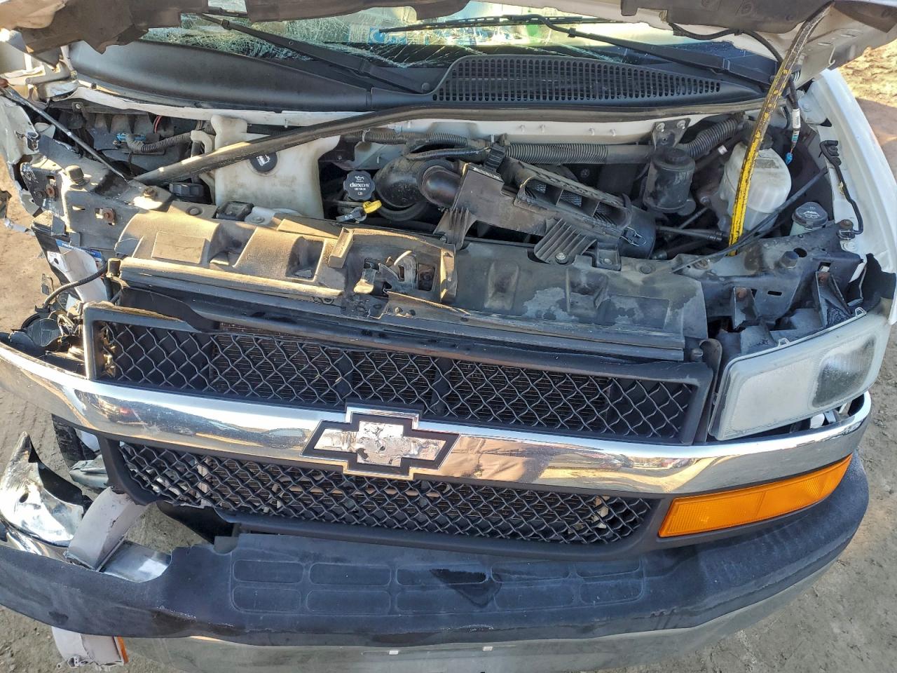 2018 CHEVROLET EXPRESS G3500 LT photo 23