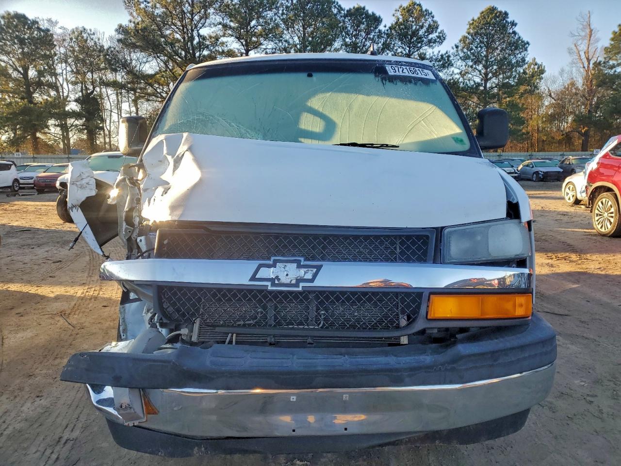 2018 CHEVROLET EXPRESS G3500 LT photo 9