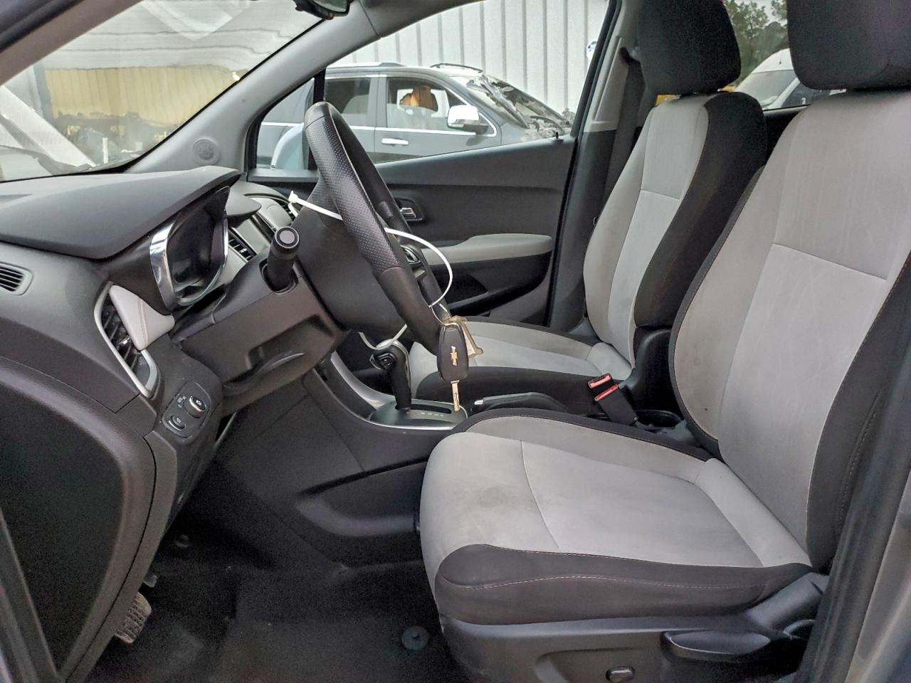 2020 CHEVROLET TRAX 1LT photo 19