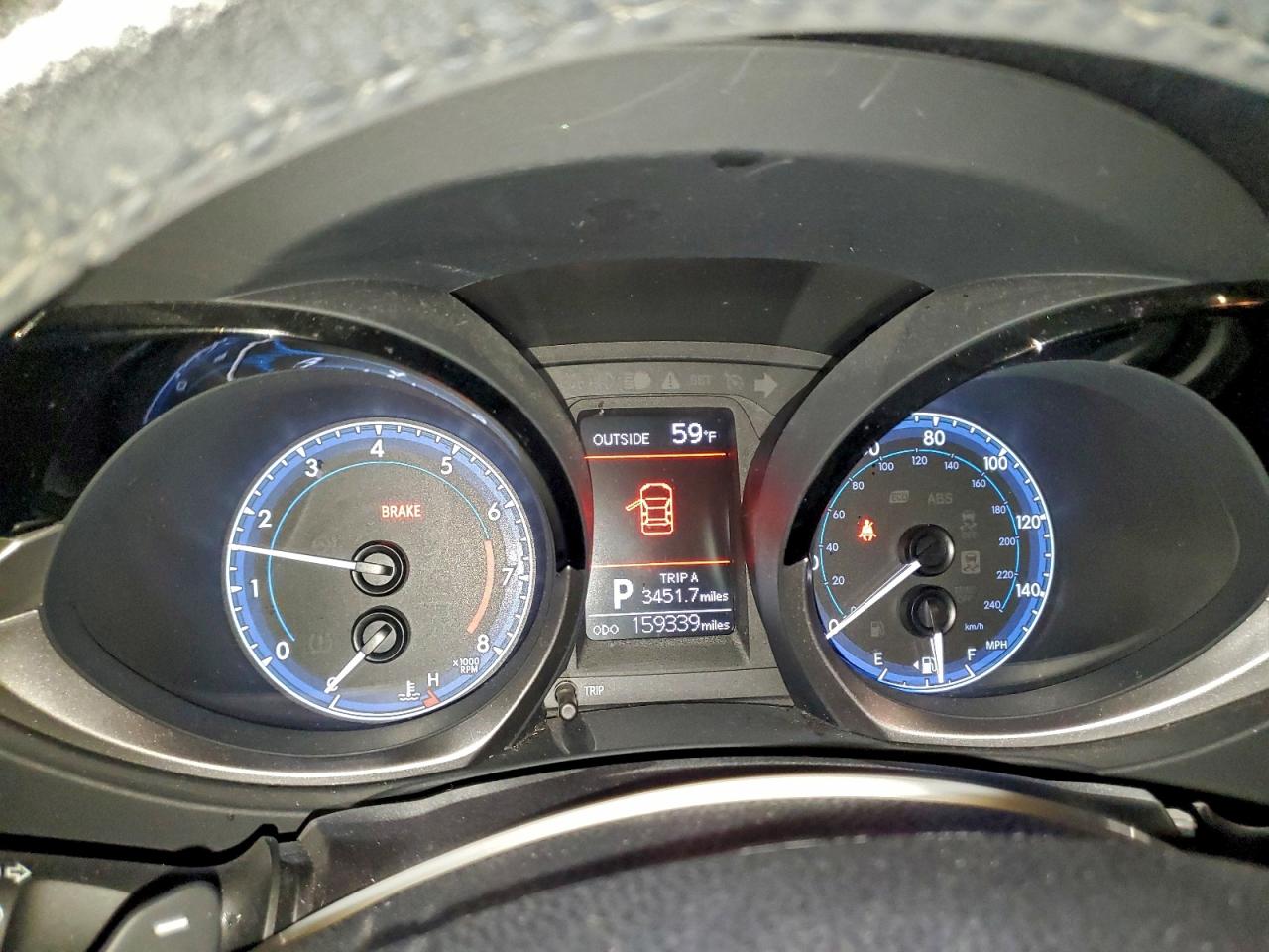 2015 TOYOTA COROLLA L photo 9