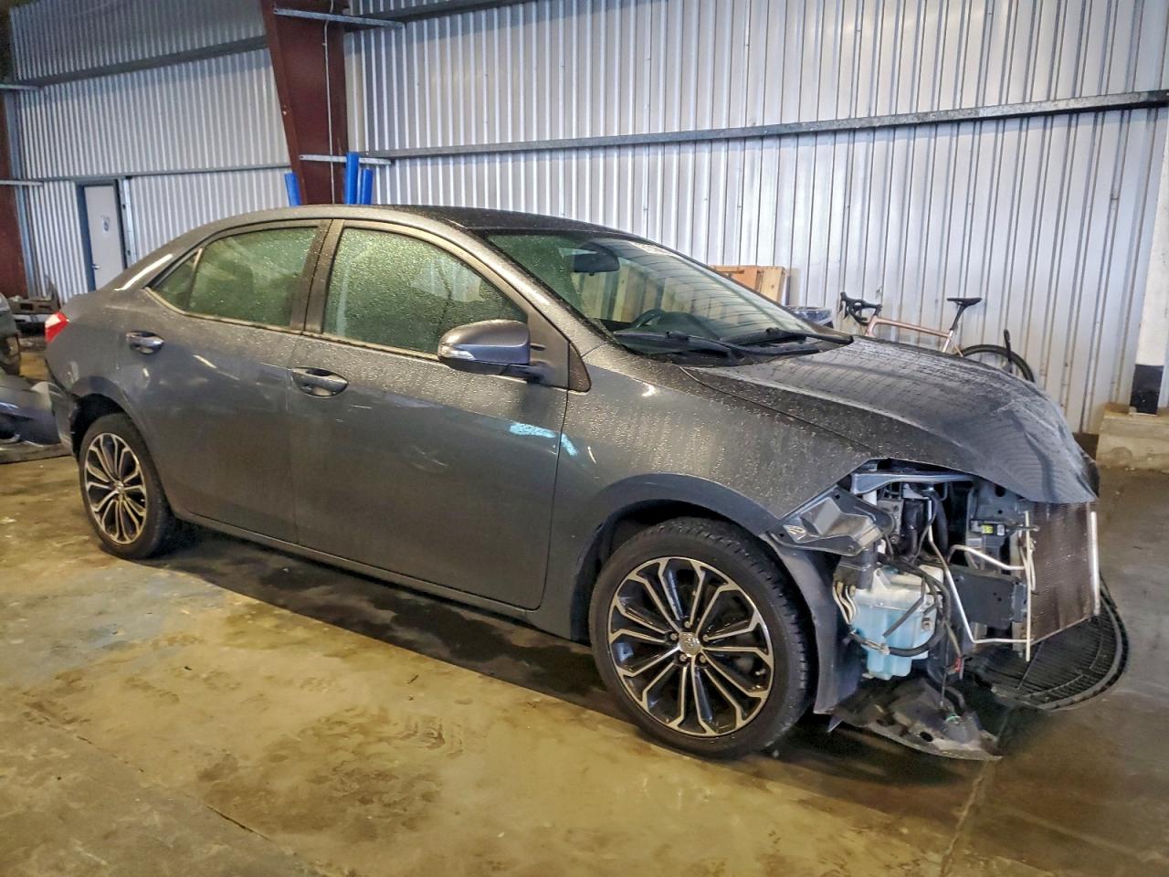 2015 TOYOTA COROLLA L photo 4