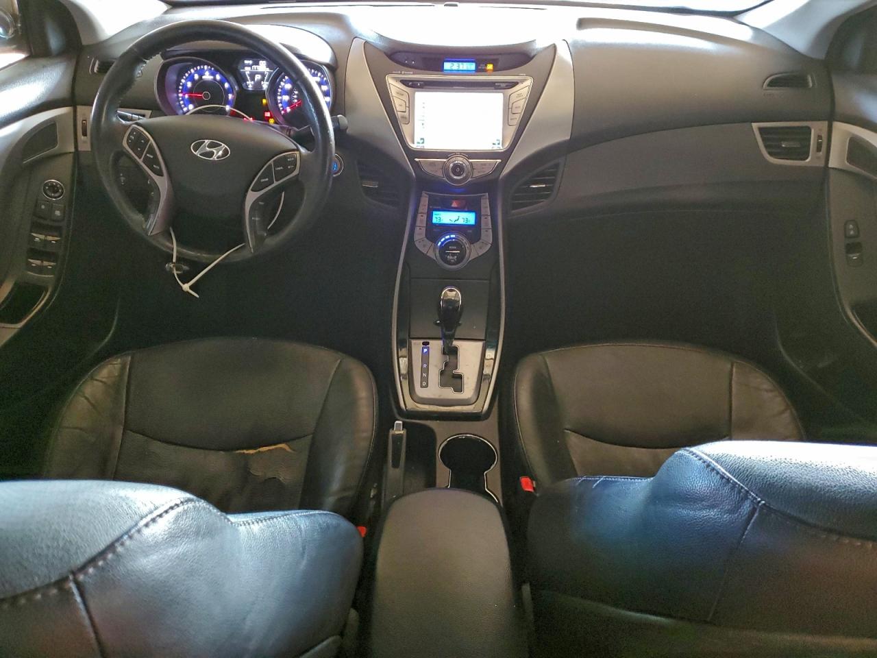 2013 HYUNDAI ELANTRA GLS photo 8