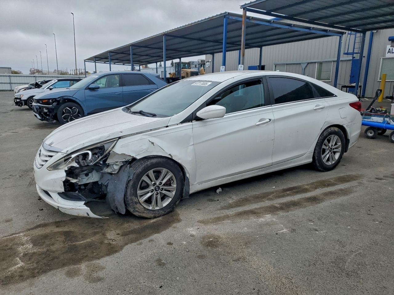2011 HYUNDAI SONATA