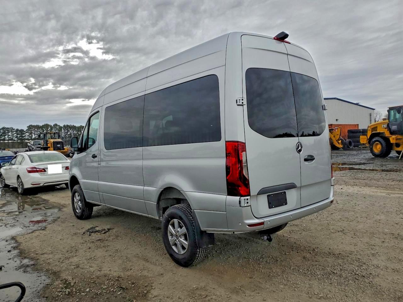 2022 MERCEDES-BENZ SPRINTER 2500 photo 4