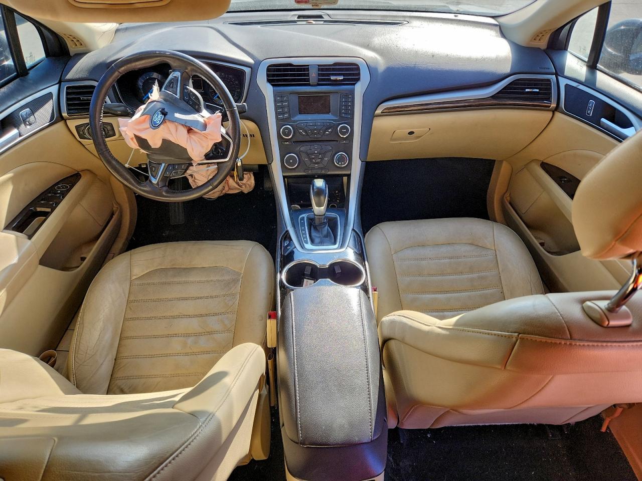 2014 FORD FUSION SE photo 8
