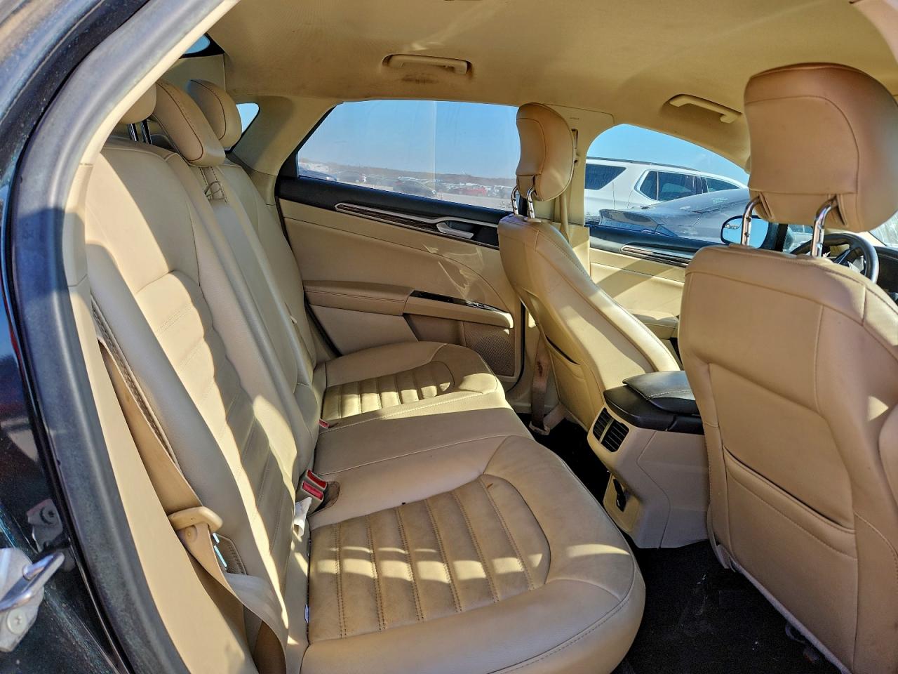 2014 FORD FUSION SE photo 10