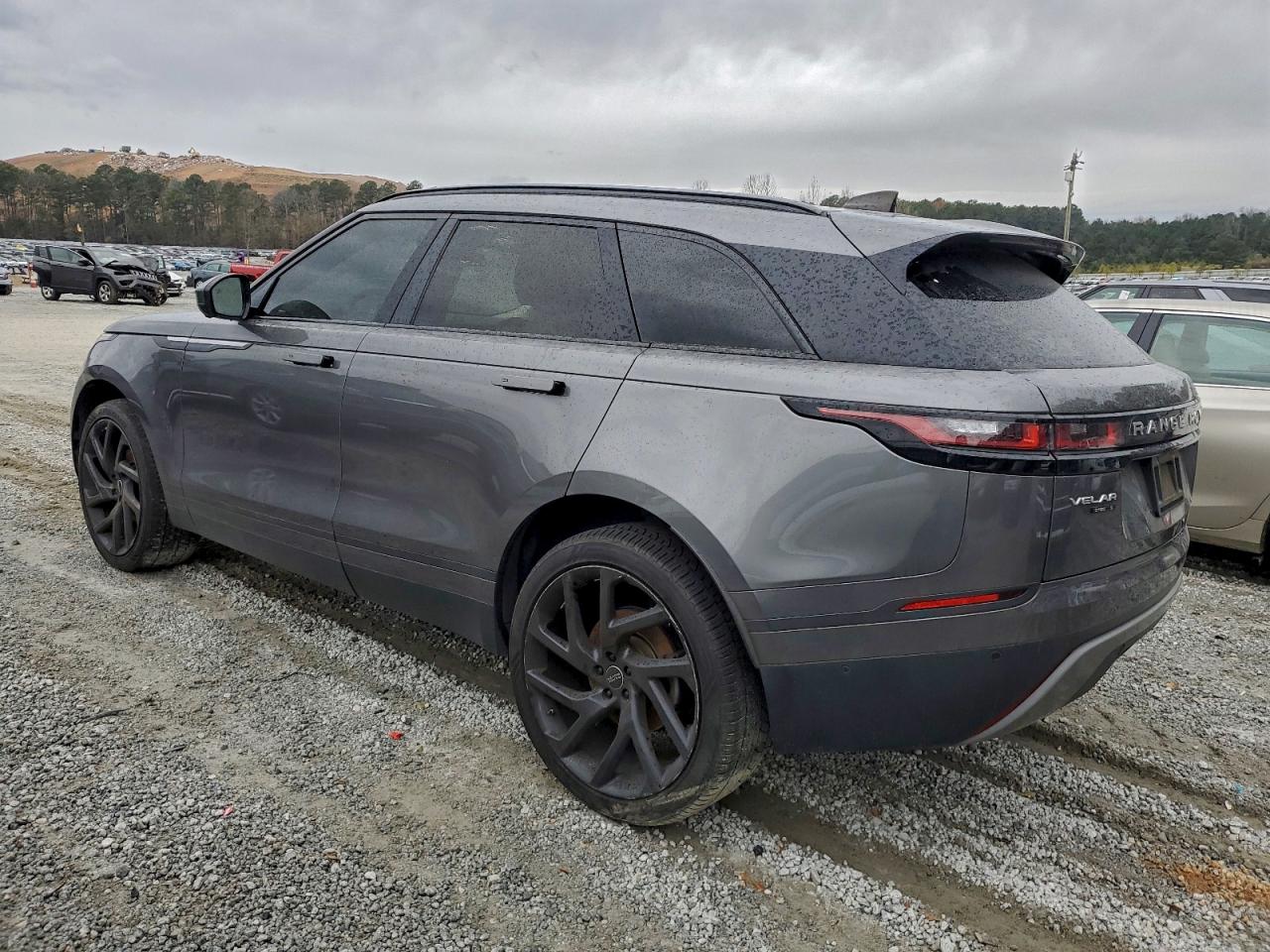 2019 LAND ROVER RANGE ROVER VELAR S photo 2
