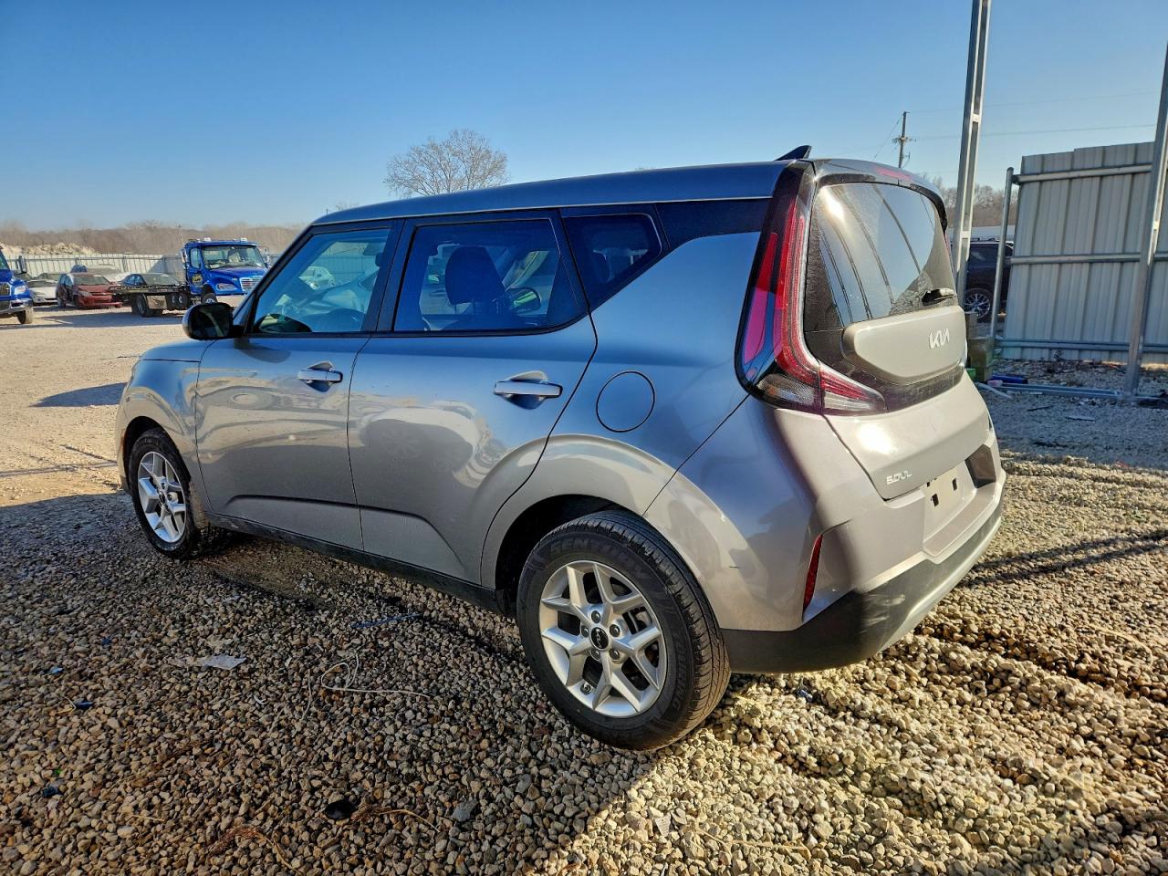 2025 KIA SOUL LX photo 4