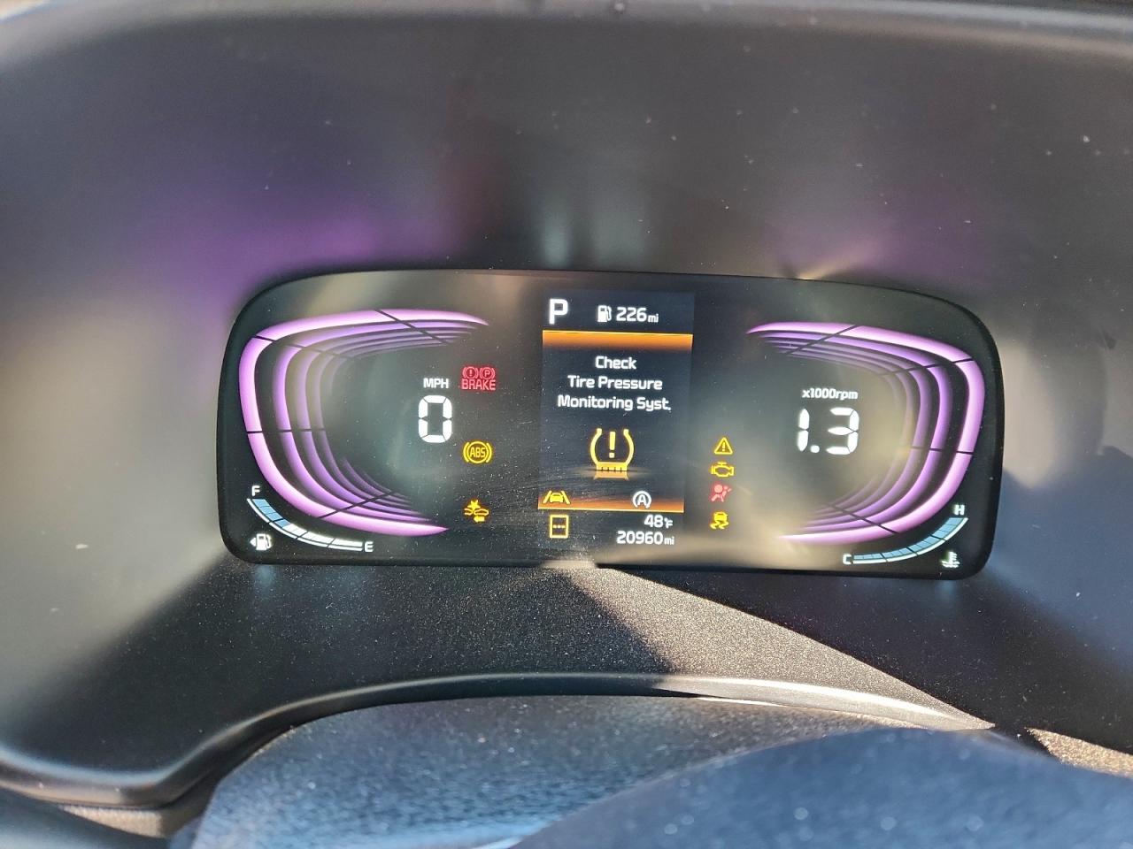 2025 KIA SOUL LX photo 25