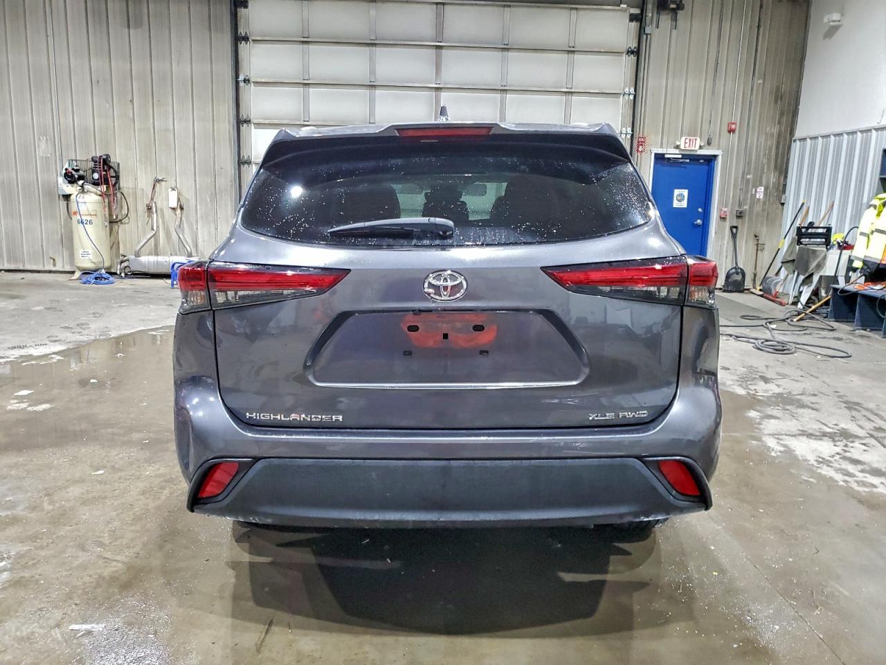 2023 TOYOTA HIGHLANDER L photo 6