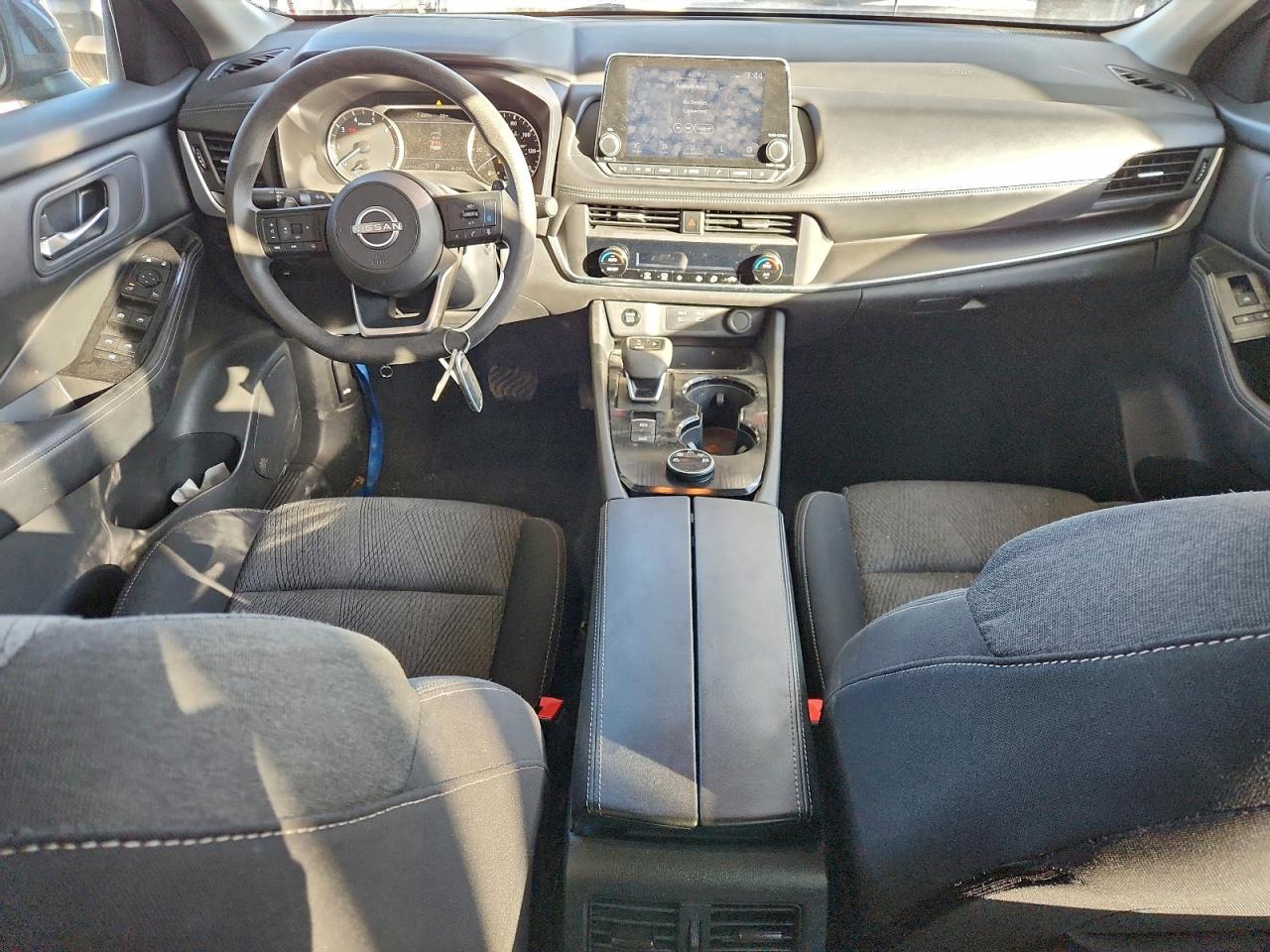 2024 NISSAN ROGUE SV photo 8