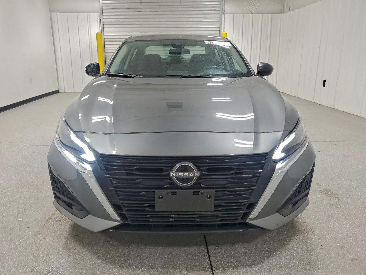 2025 NISSAN ALTIMA SV photo 5