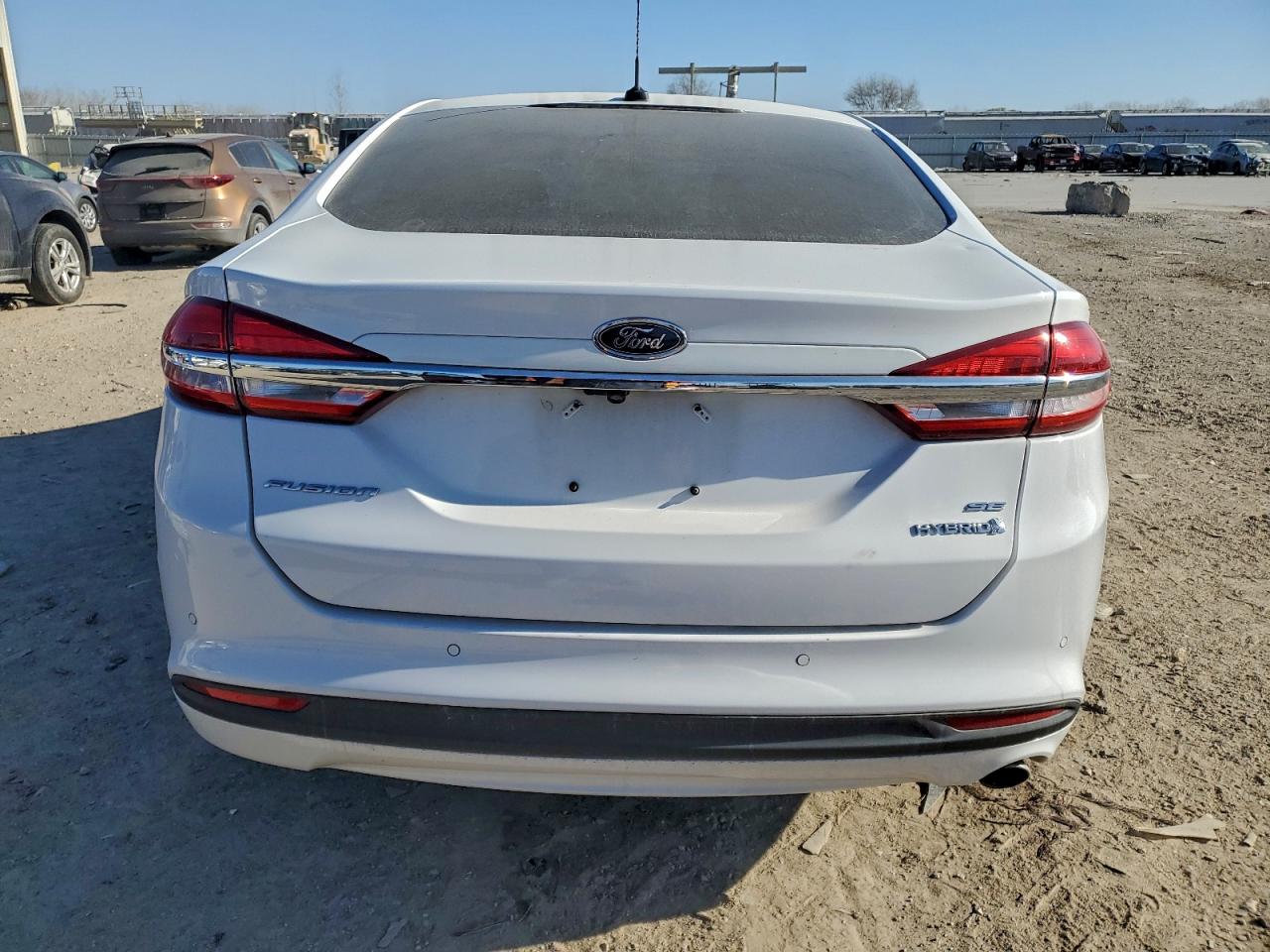 2017 FORD FUSION SE HYBRID photo 6