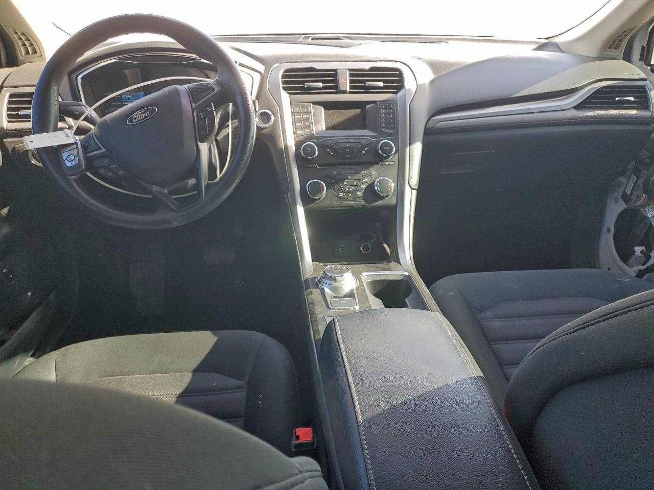 2017 FORD FUSION SE HYBRID photo 8