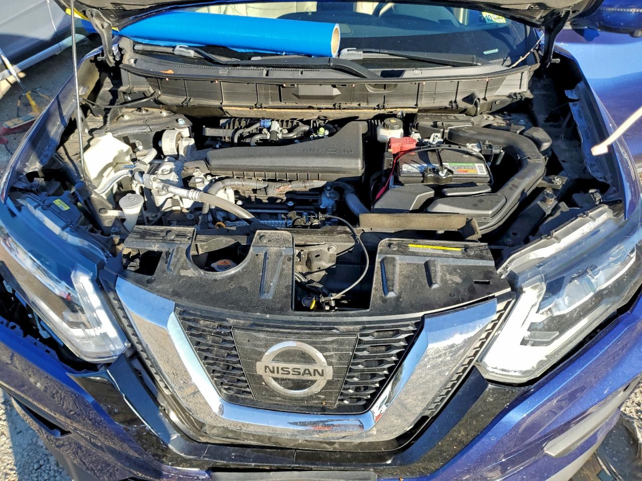 2017 NISSAN ROGUE SV photo 34