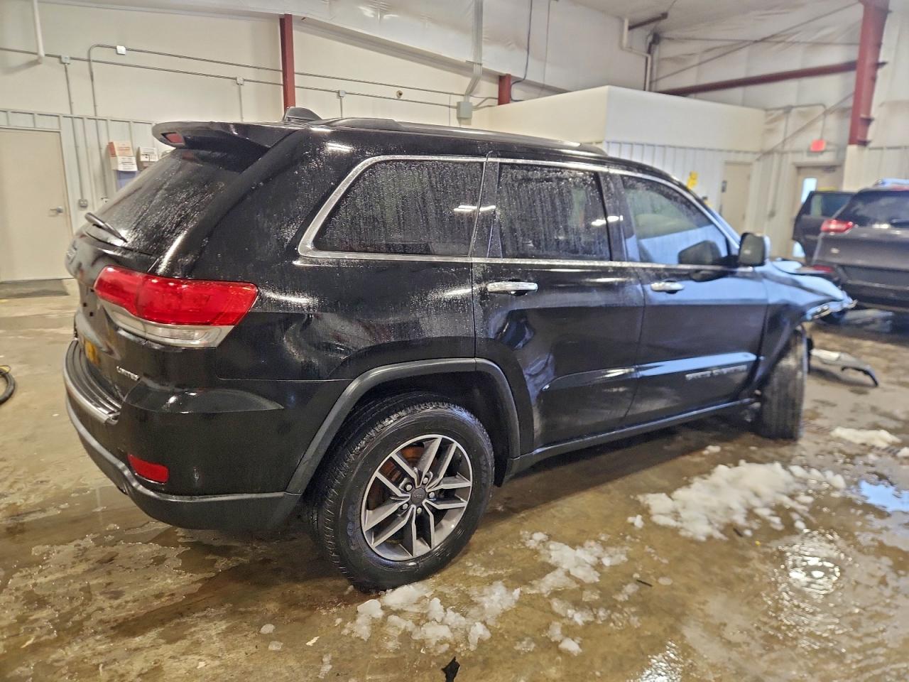 2018 JEEP GRAND CHEROKEE LIMITED photo 3