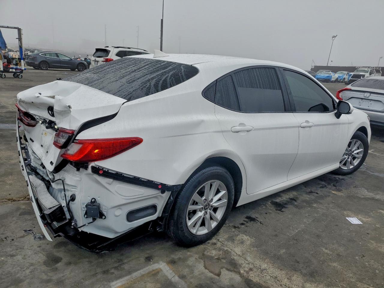 2025 TOYOTA CAMRY XSE photo 3