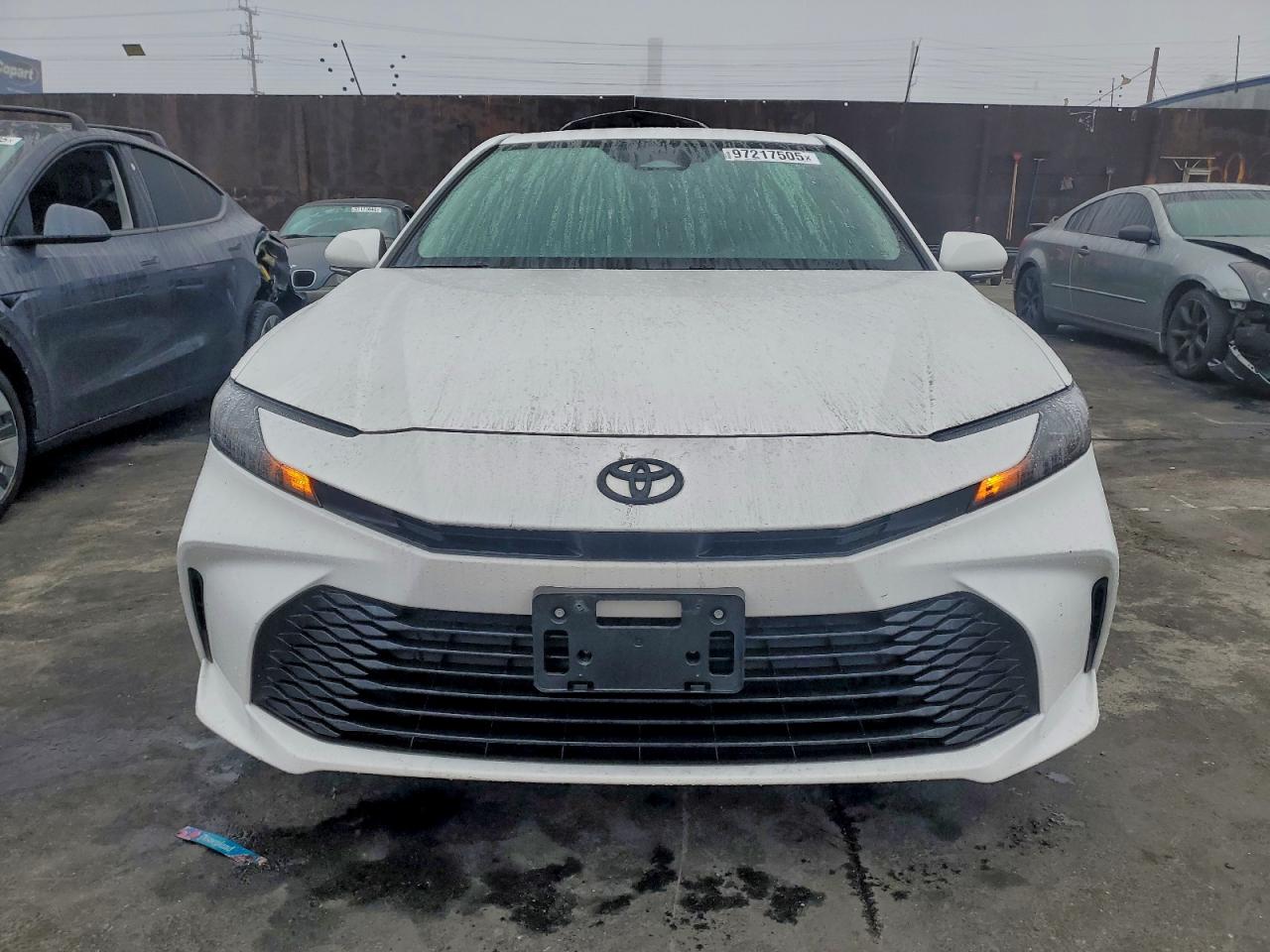 2025 TOYOTA CAMRY XSE photo 5