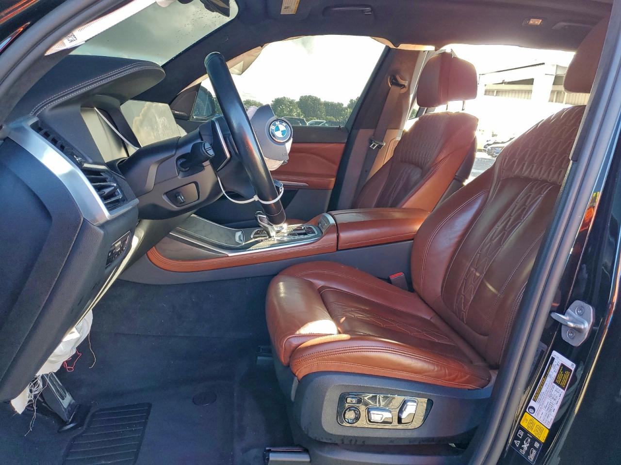 2021 BMW X7 XDRIVE40I photo 7