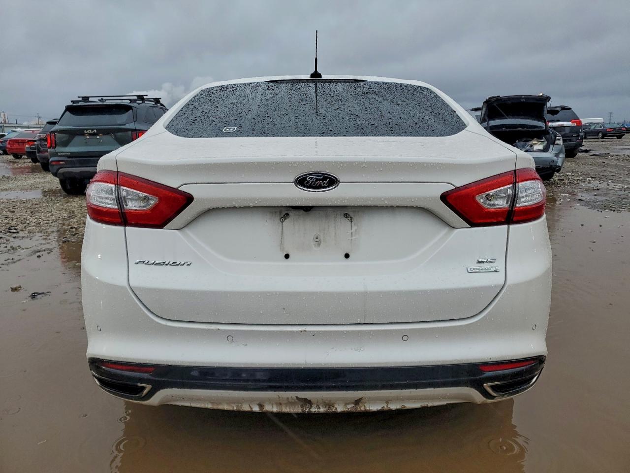 2016 FORD FUSION SE photo 6