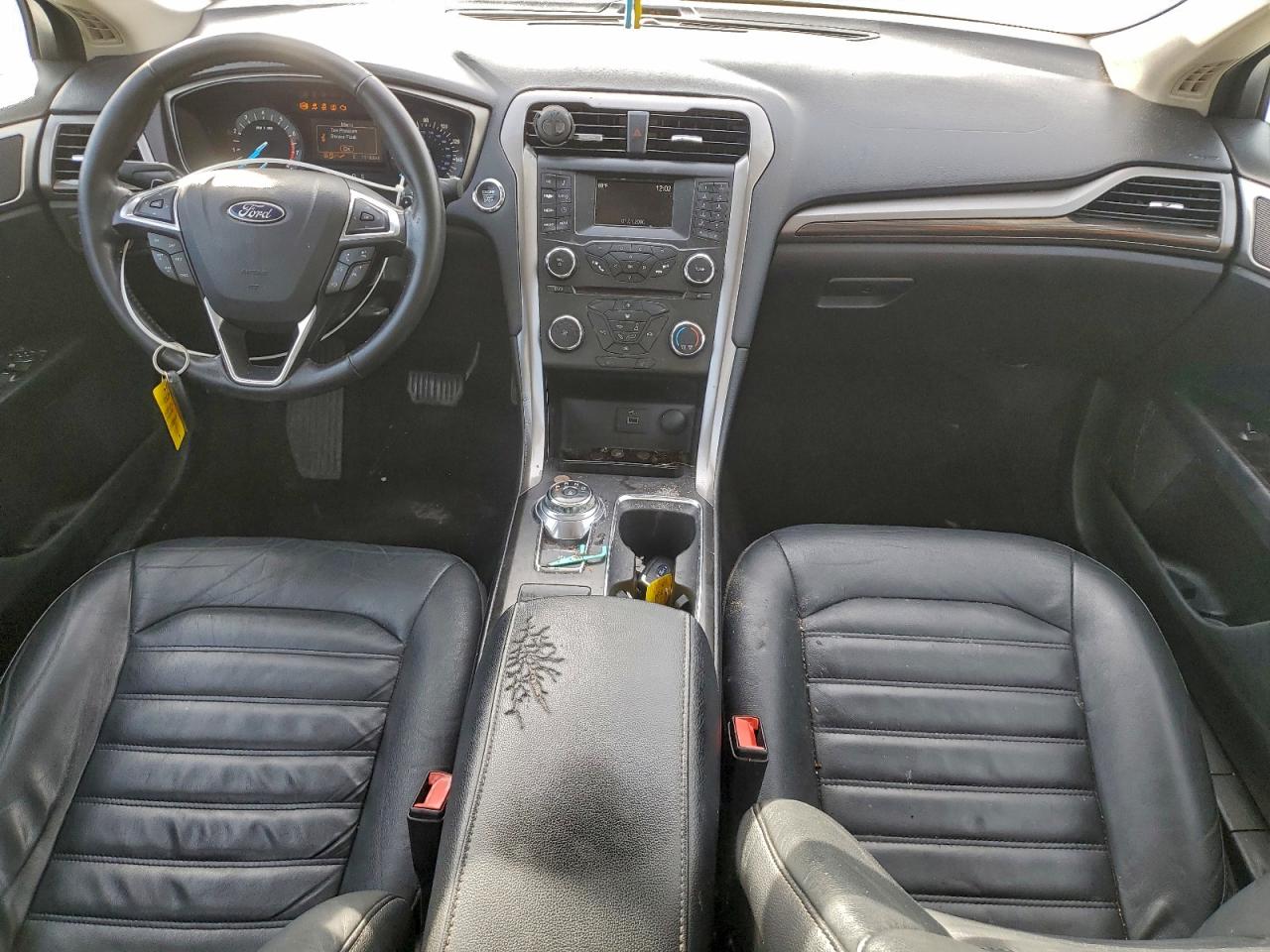2017 FORD FUSION SE photo 15