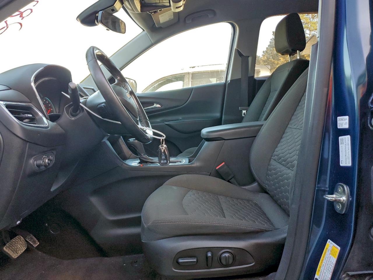 2020 CHEVROLET EQUINOX LT photo 19
