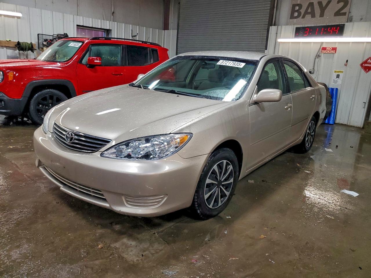 2005 TOYOTA CAMRY