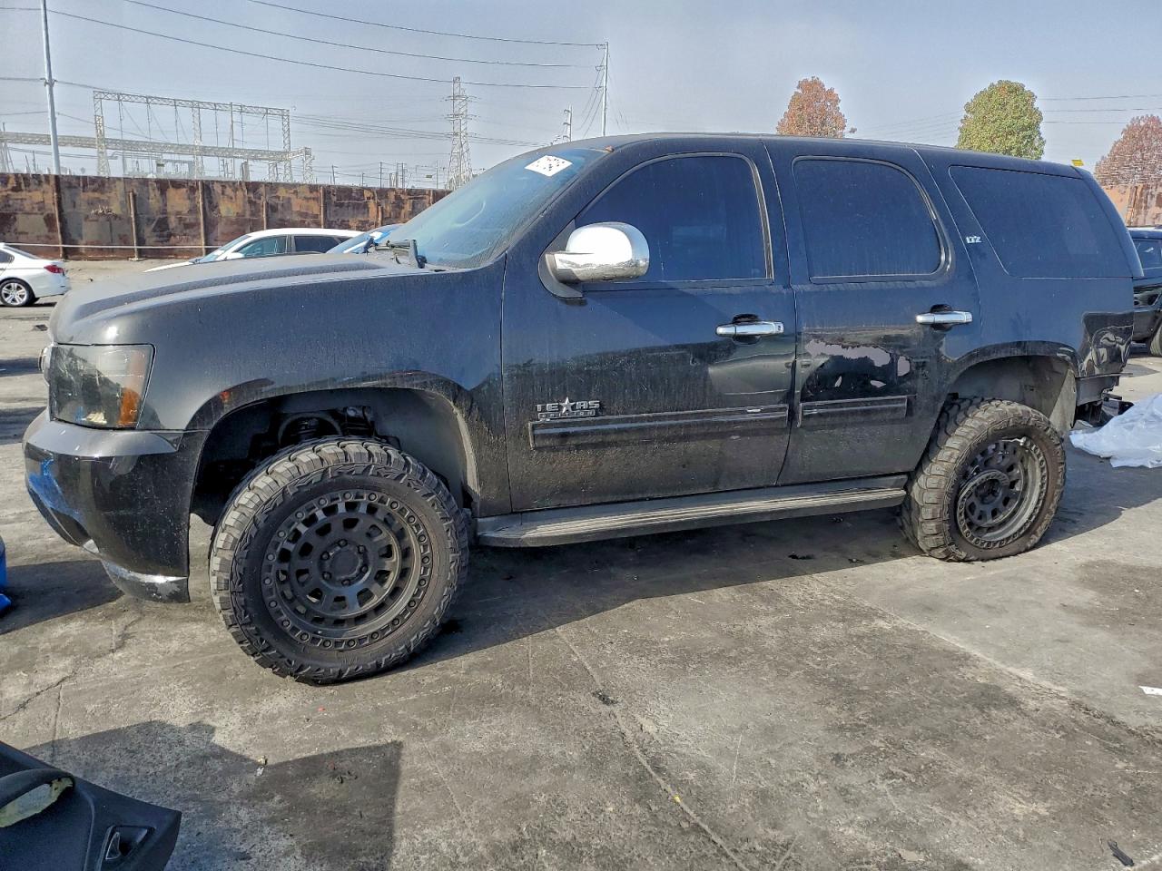 2011 CHEVROLET TAHOE
